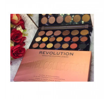Палетка теней для век Revolution Jewel Collection