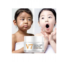Отбеливающий дневной крем V7 Toning Light